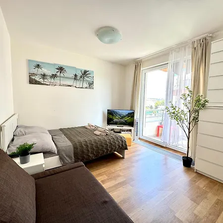 Riverside Premium Apartmán *