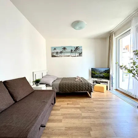 Riverside Premium Prague
