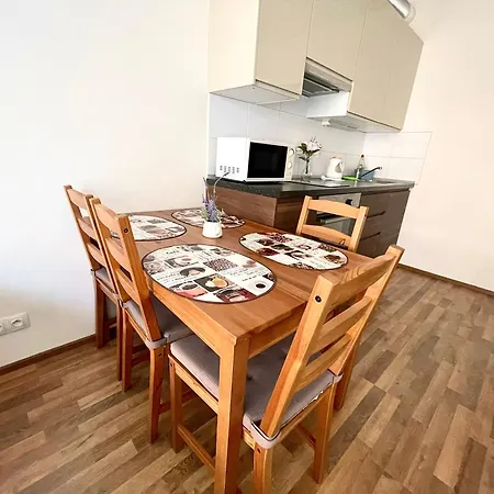 Riverside Premium Praga
